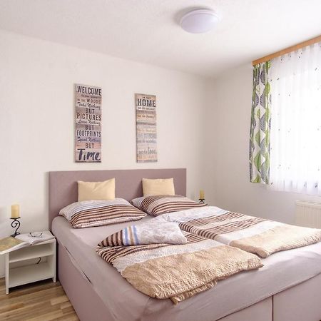 Lenzing Ferienwohnung Agerblick 3 Zimmer Mit Kueche, 83M2 מראה חיצוני תמונה