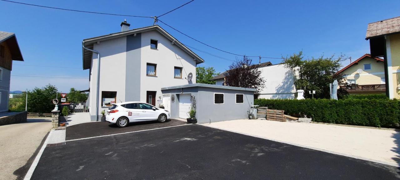 Lenzing Ferienwohnung Agerblick 3 Zimmer Mit Kueche, 83M2 מראה חיצוני תמונה