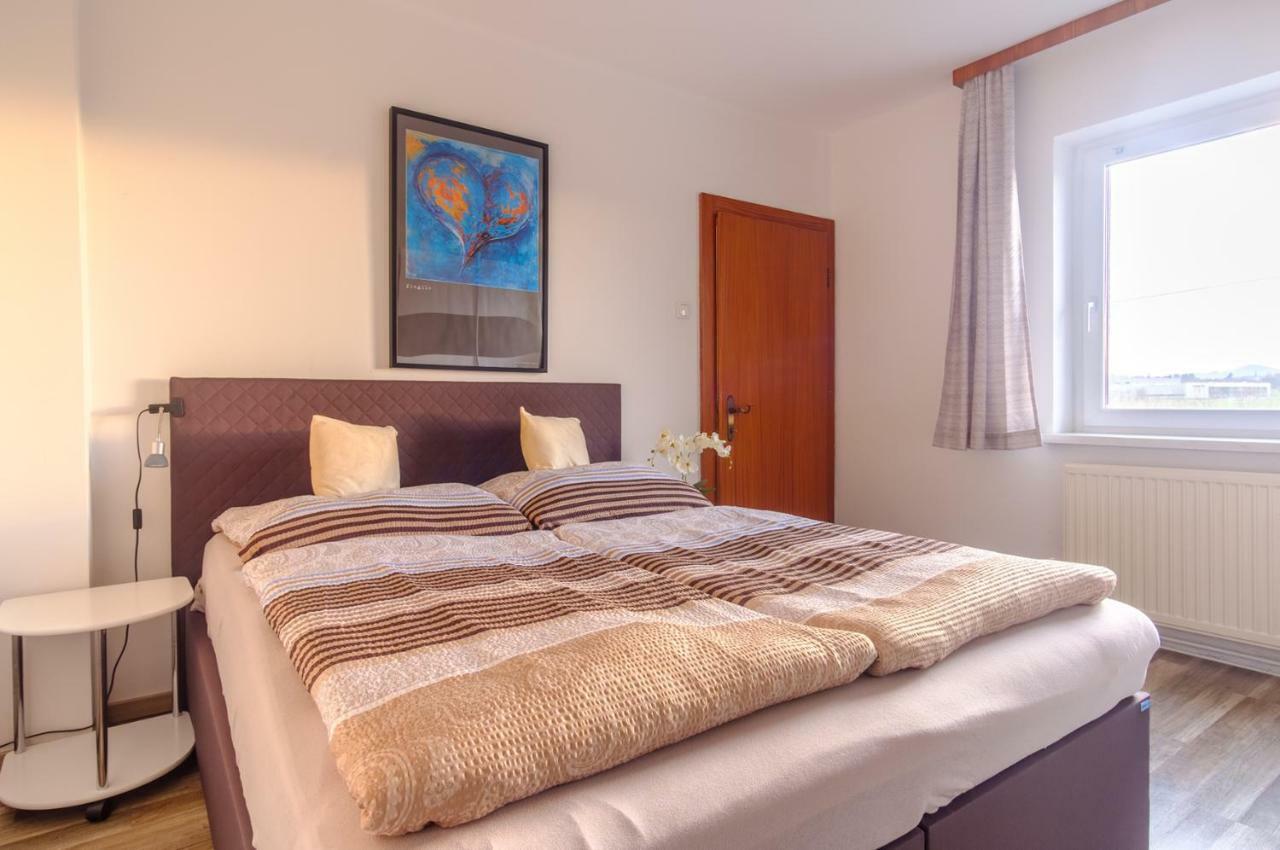 Lenzing Ferienwohnung Agerblick 3 Zimmer Mit Kueche, 83M2 מראה חיצוני תמונה